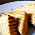 What do the French eat for breakfast?