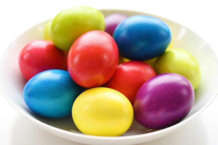 What do you color Easter eggs with?