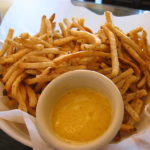 What do you eat french fries with?