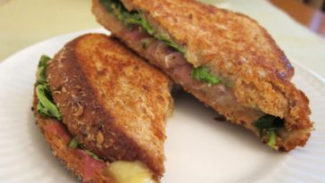 What do you eat pear butter with?