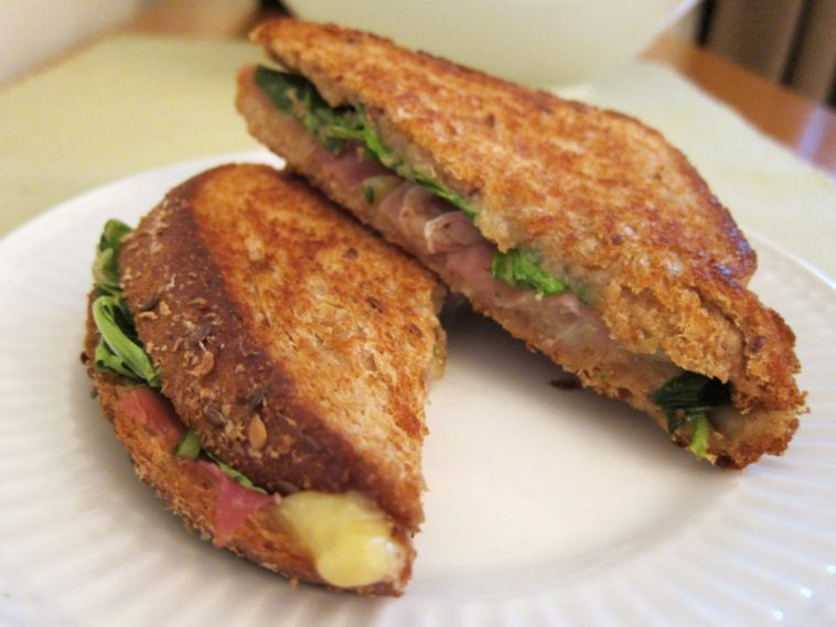 What do you eat pear butter with?