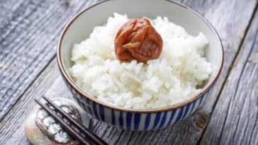 What do you serve with Japanese white rice?