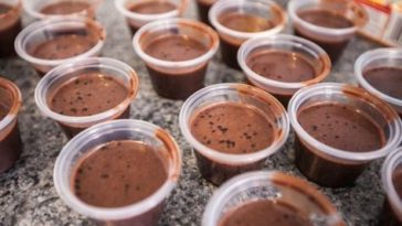 What does a Kahlúa Mudslide taste like?