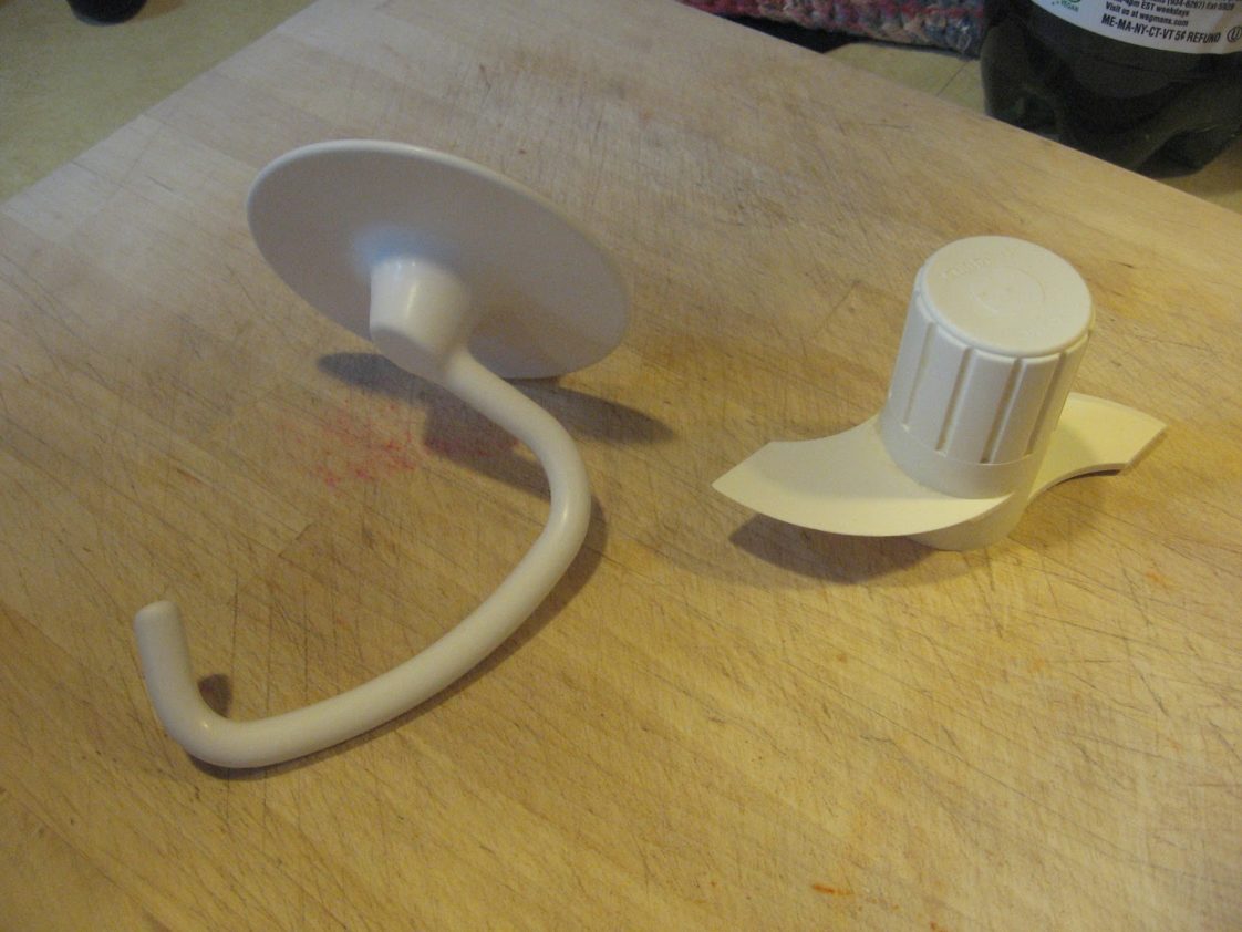 What does a dough hook look like?