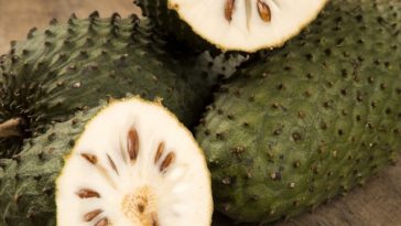 What does graviola do for the body?