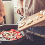 What does mace do in cooking?