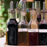 What does red wine vinegar do for food?