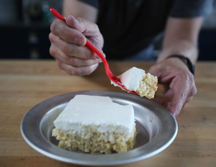 What does tres leches mean in English?