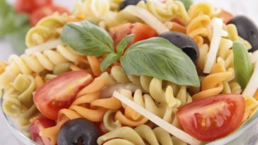 What drink goes with pasta?