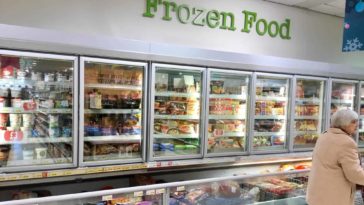 What food Cannot be frozen?