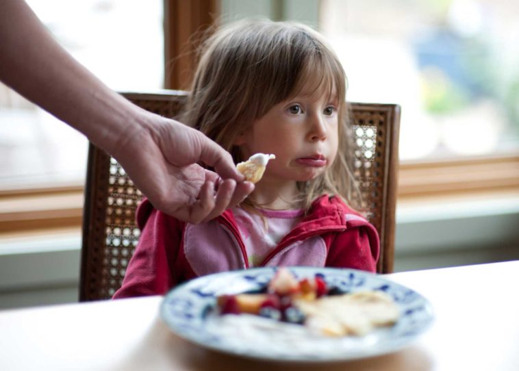 What foods do picky eaters hate?