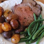 What goes with roast beef for Christmas dinner?