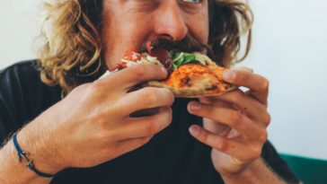 What happens if I eat too much cauliflower?