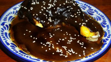 What is Mexico's favorite national dish?