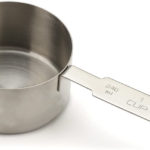 What is a dry measuring cup?