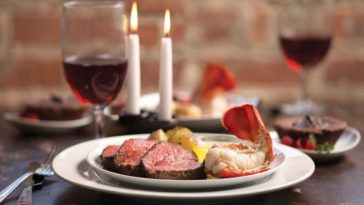 What is a good romantic dinner to cook?