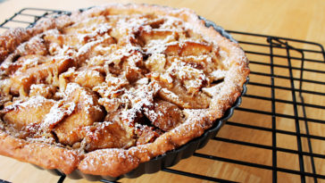 What is a good tart apple for baking?