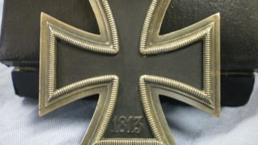 What is a number cross?