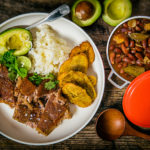 What is a typical Puerto Rican lunch?