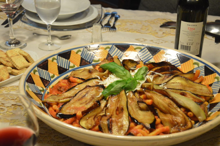 What is a typical Sicilian dinner?