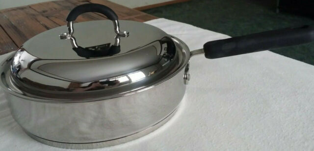 What is considered a heavy bottom pan?