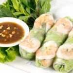 What is hoisin sauce taste like?