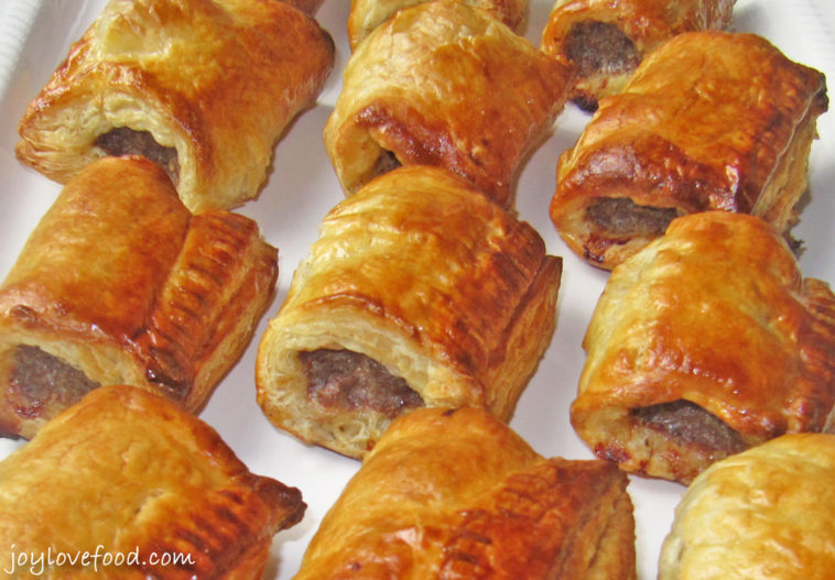 What is sausage roll meat made of?