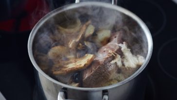 What is the best pho broth to buy?