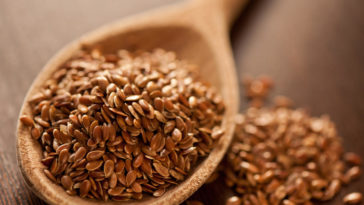 What is the best time to eat flax seeds?