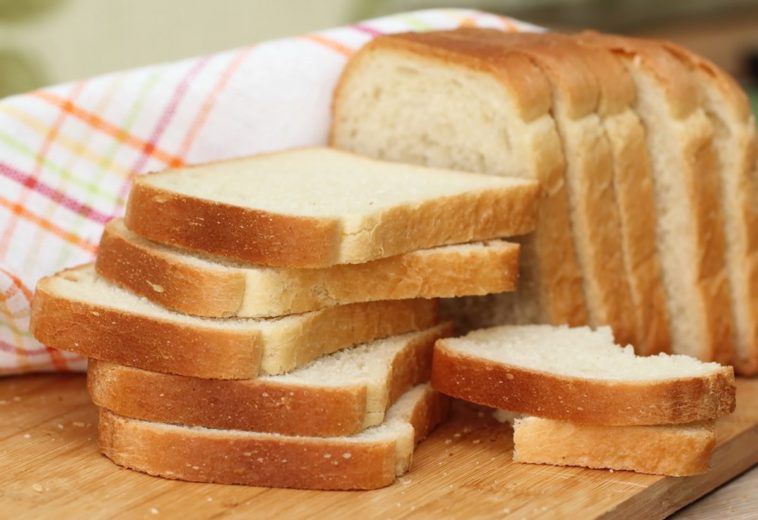 What is the best way to freeze homemade bread?