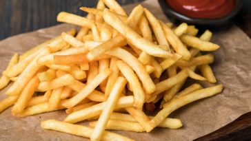 What is the best way to reheat fries?