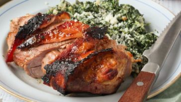 What is the best way to reheat meat without drying it out?