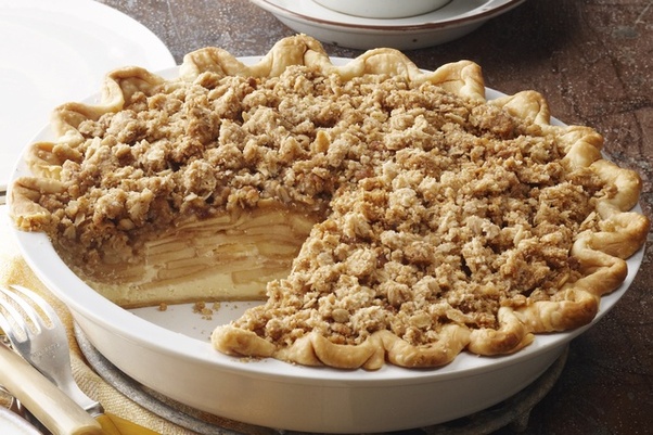 What is the difference between Dutch and apple pie?
