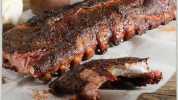 What is the difference between Kansas City and Memphis BBQ sauce?