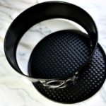 What is the difference between a cheesecake pan and a springform pan?