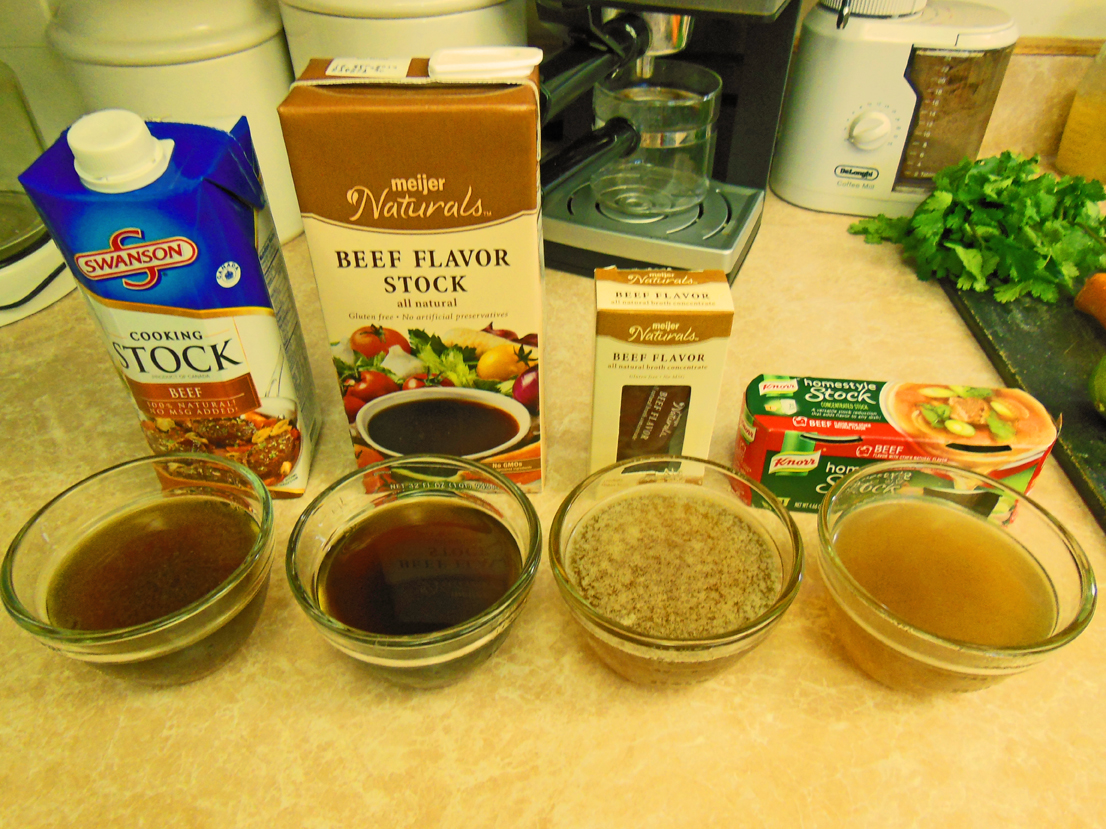 what is the difference between beef broth and stock