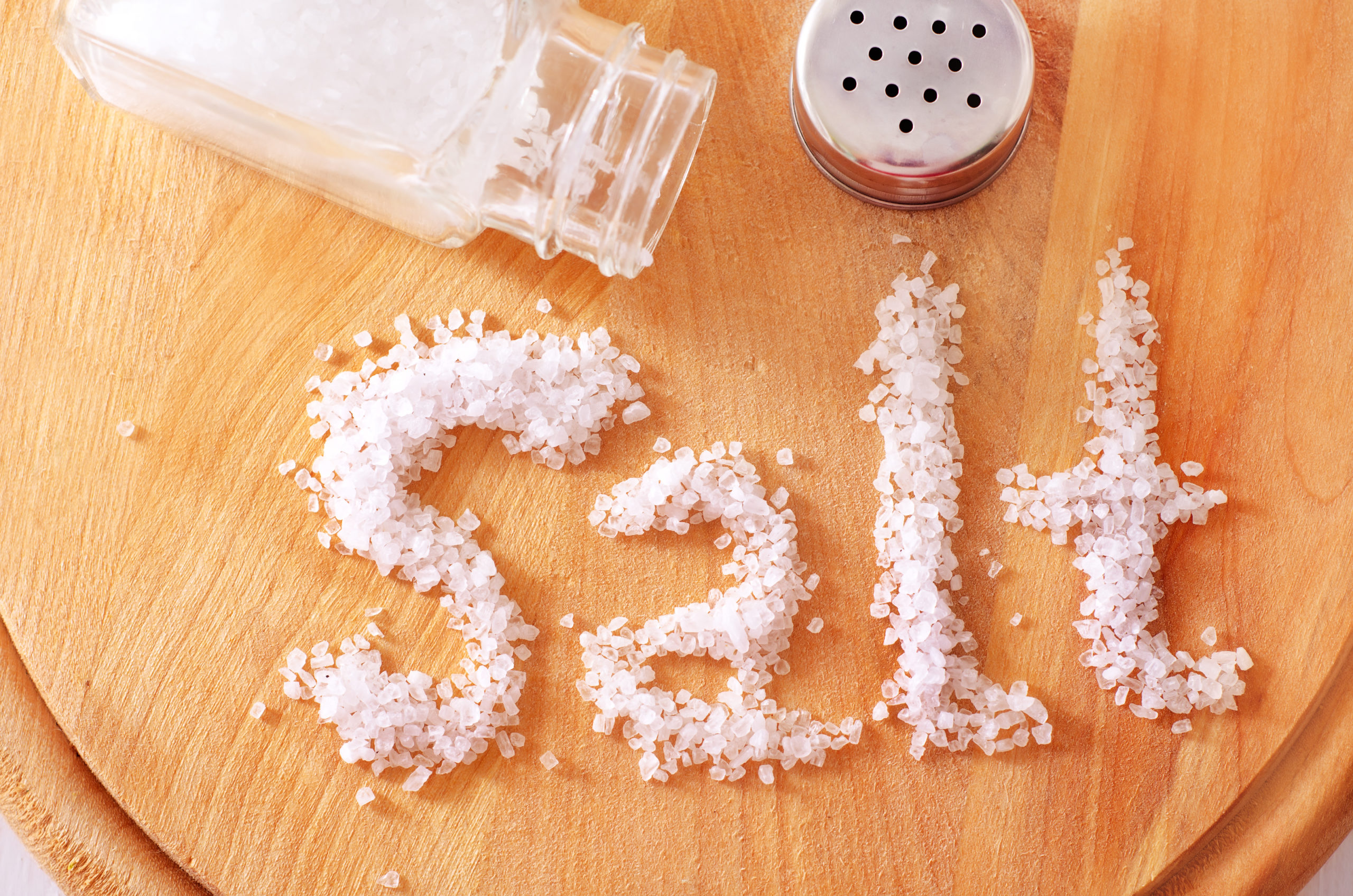 What is the difference between sea salt and pickling salt?