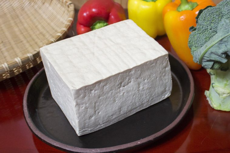 What is the difference between tofu and bean curd?
