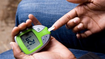 What is the easiest glucose meter to use?