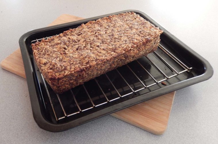 What is the healthiest flour to bake bread with?