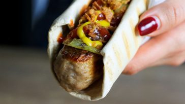 What is the lowest calorie hotdog?