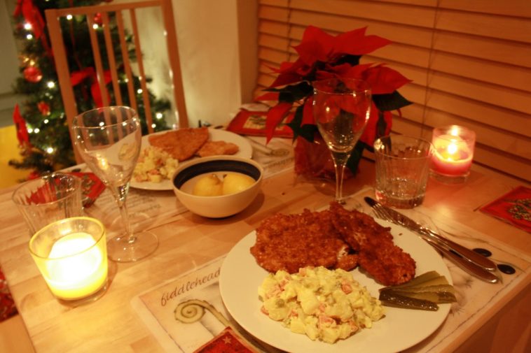 What is the traditional meal for Christmas Eve?