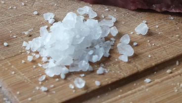 What kind of salt goes into a salt grinder?