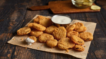 What kind of sauce does Zaxby's have for wings?