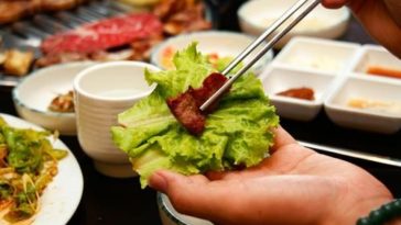 What lettuce is used in Samgyupsal?