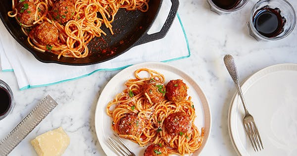 What meat goes well with spaghetti?