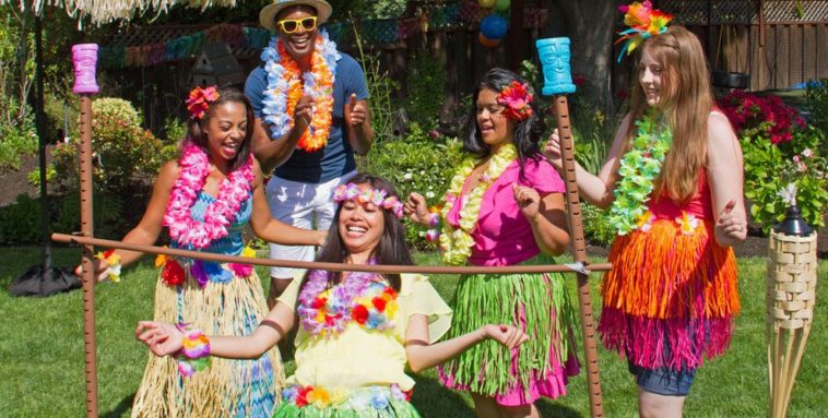 What should I bring to a Hawaiian themed party?