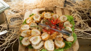 What should I serve with quiche?