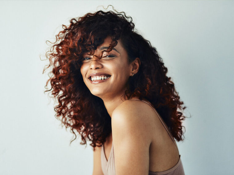 What should you not do with curly hair?