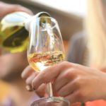 What should you not eat with white wine?